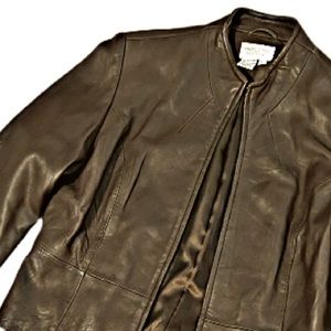 Gorgeous buttery Newport News Leather Jacket